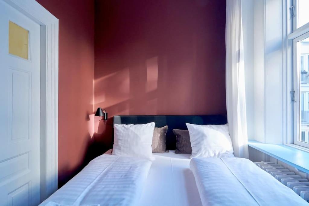 Moderen And Sleek 3Br With Bath By The Lakes And Metro Copenhague Exterior foto